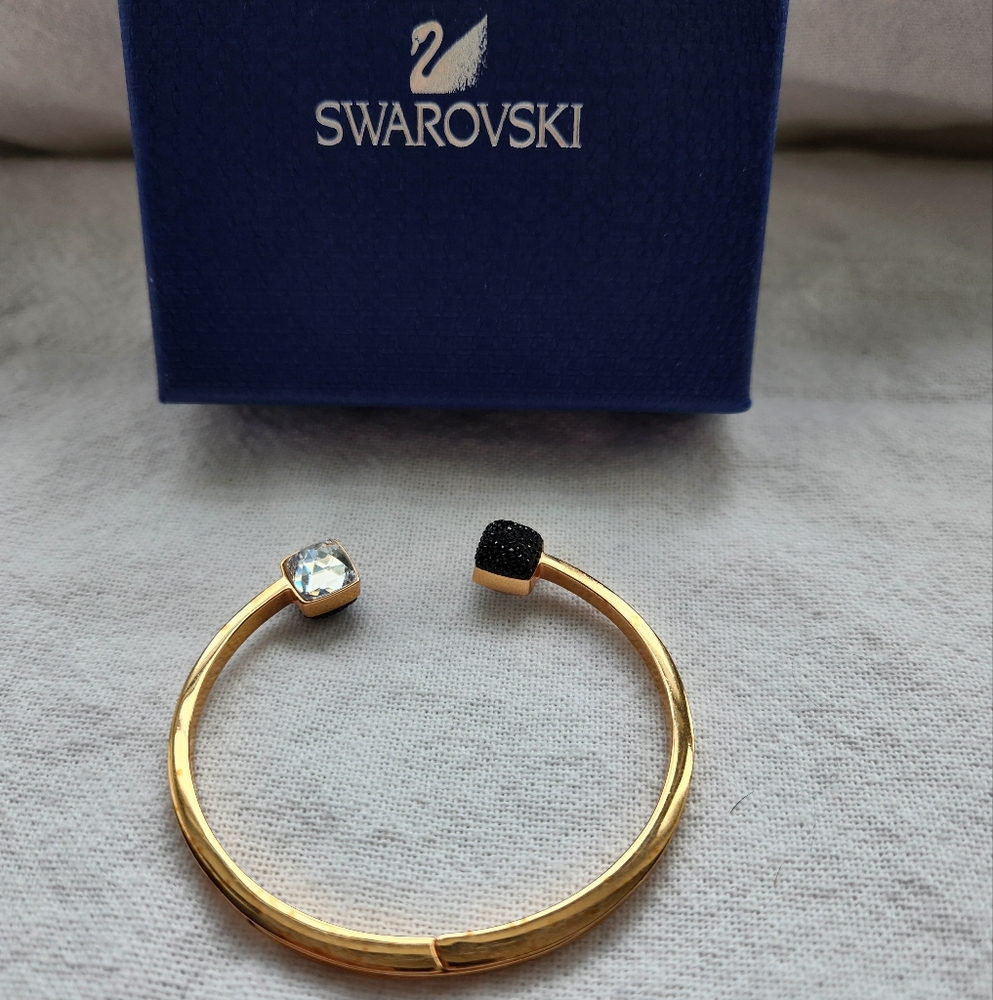 Swarovski Rose Gold Bracelet with Black and Clear Crystals